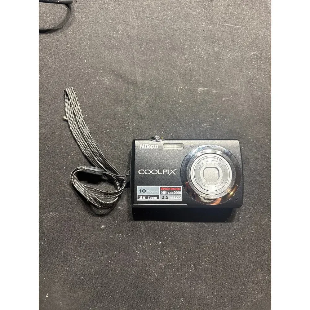 Nikon solid working
